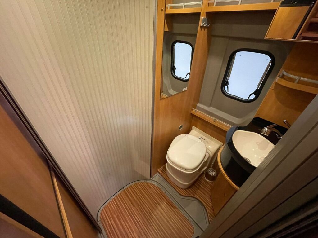 Pössl Roadcruiser 2012 Harmaa