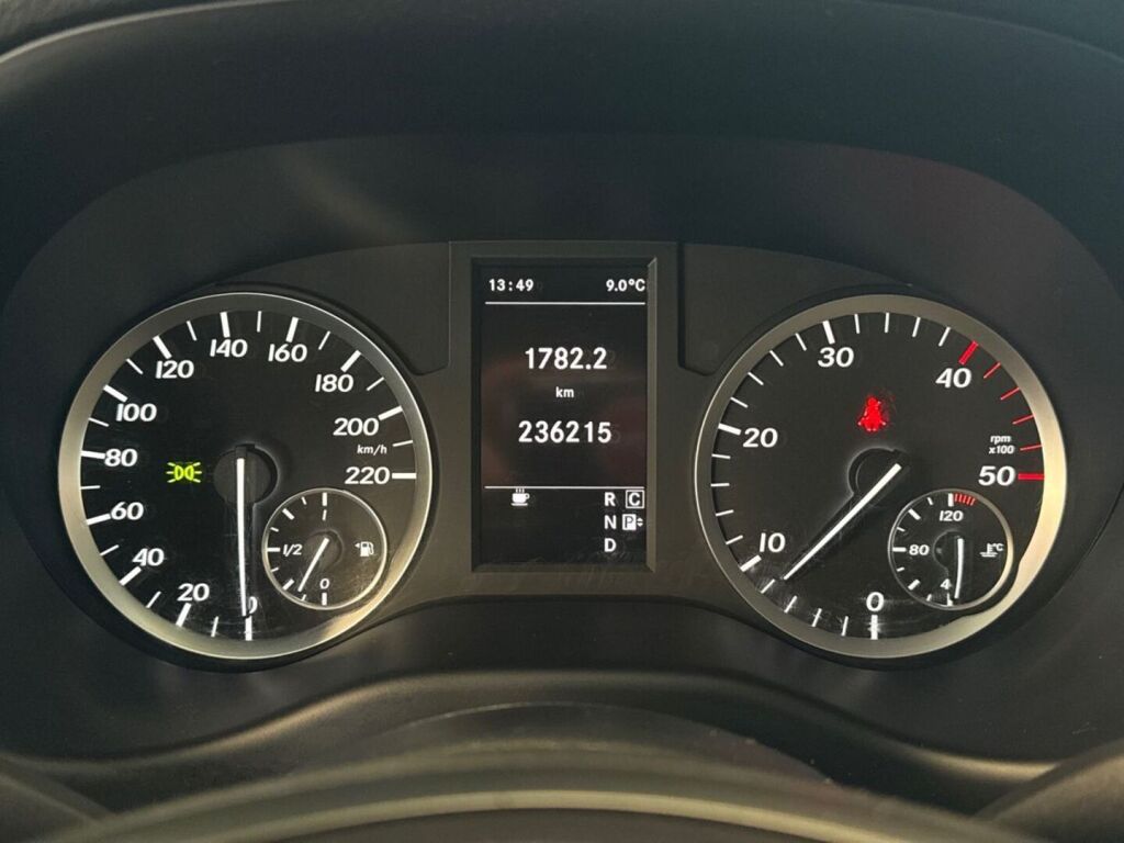 Mercedes-Benz Vito 2015 Sininen