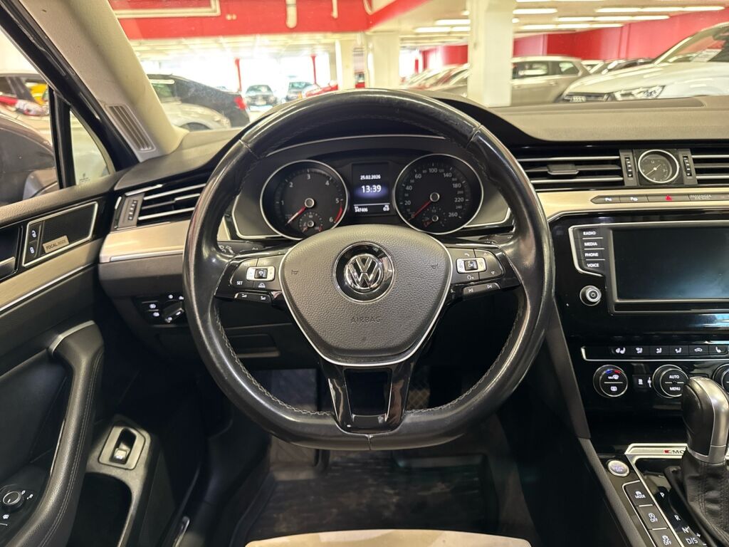 Volkswagen Passat 2015 Harmaa