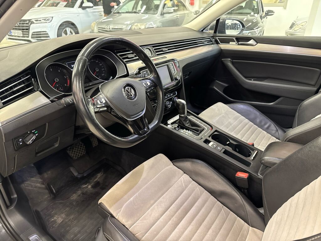 Volkswagen Passat 2015 Harmaa