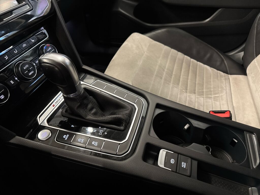 Volkswagen Passat 2015 Harmaa