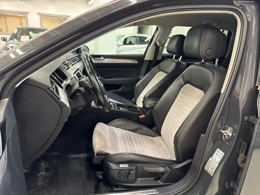 Volkswagen Passat 2015 Harmaa