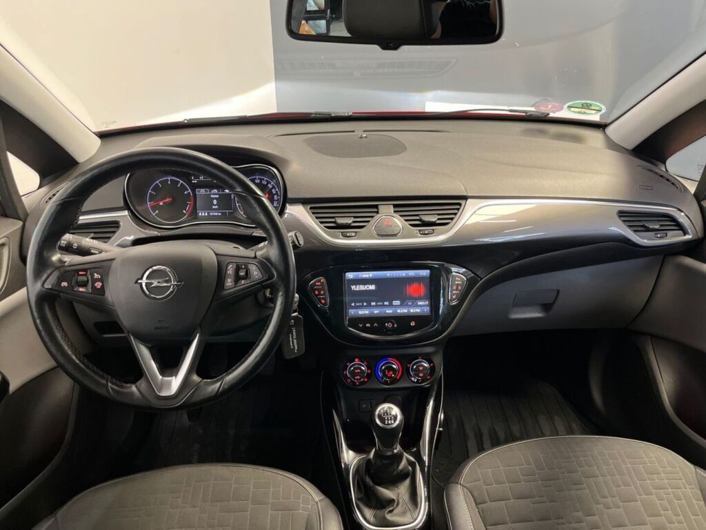 Opel Corsa 2015 Punainen