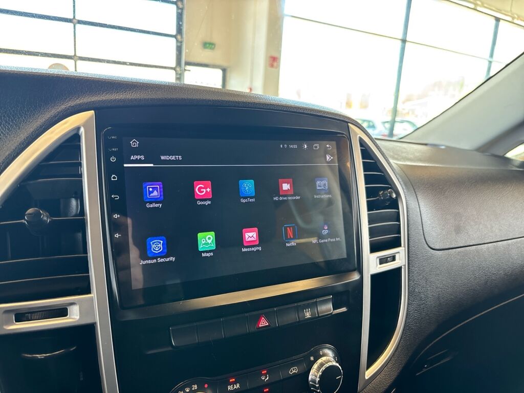 Mercedes-Benz Vito 2015 Ruskea (beige)