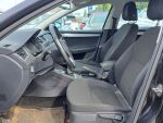 Skoda Octavia 2015 Musta