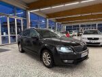 Skoda Octavia 2015 Musta