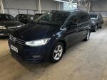 Volkswagen Touran 2016 Musta
