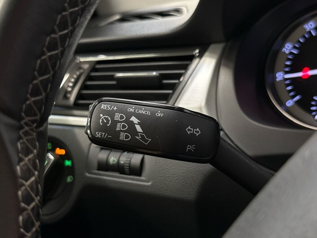 Skoda Rapid 2016 Valkoinen