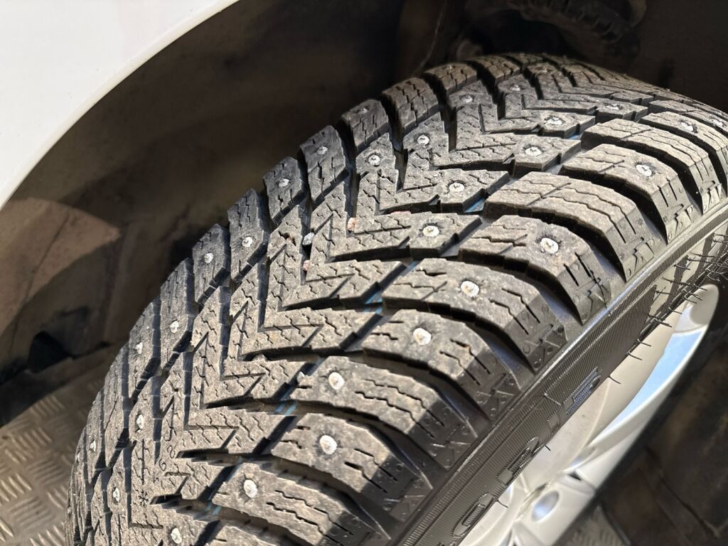 Skoda Rapid 2016 Valkoinen