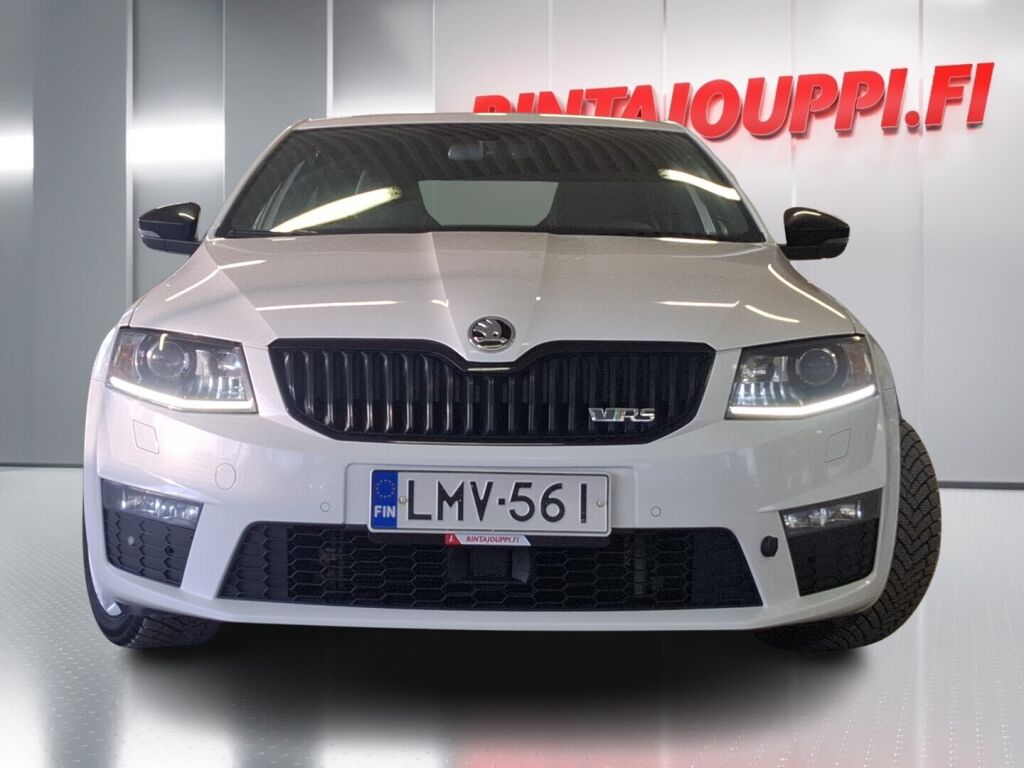 Skoda Octavia 2016 Valkoinen