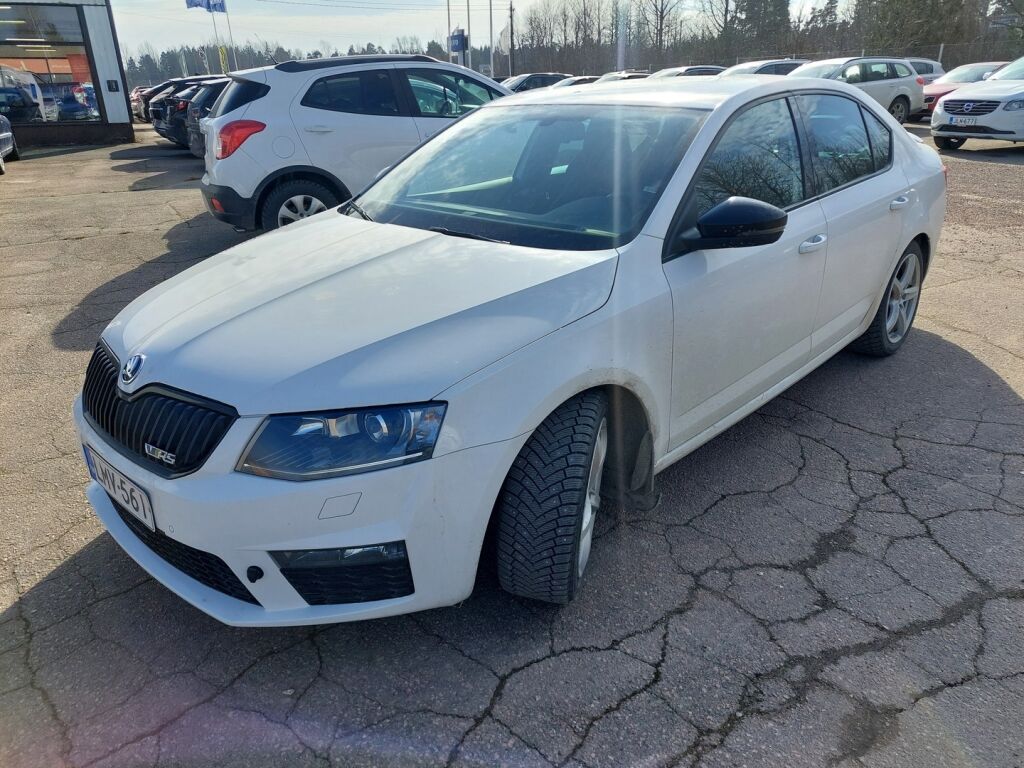 Skoda Octavia 2016 Valkoinen