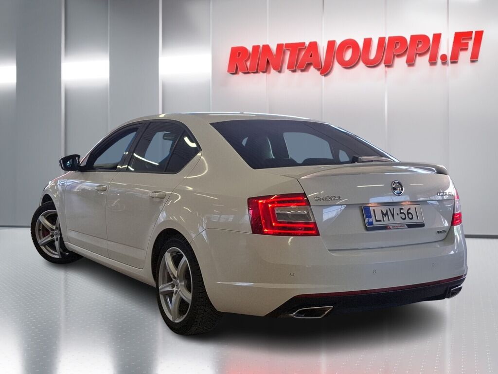 Skoda Octavia 2016 Valkoinen