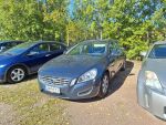 Volvo V60 2013 Sininen
