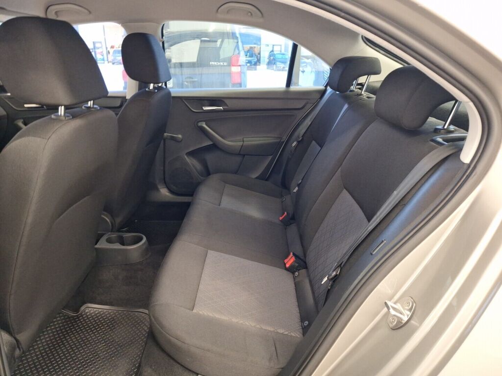 Seat Toledo 2016 Ruskea (beige)