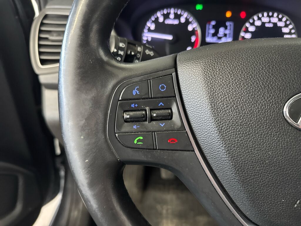 Hyundai i20 5d 2016 Harmaa