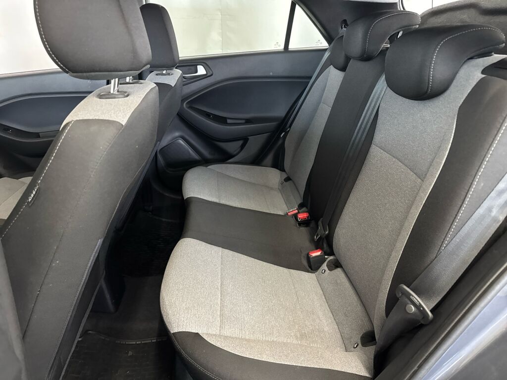 Hyundai i20 5d 2016 Harmaa