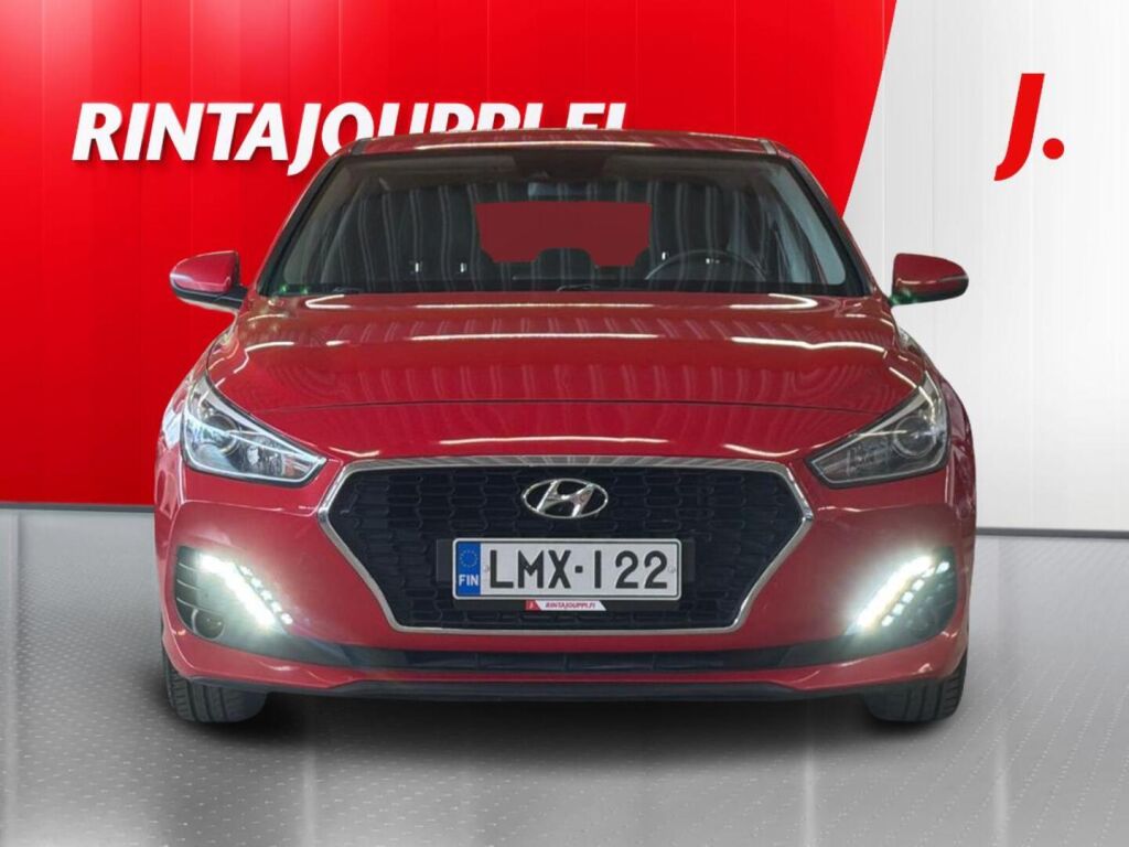 Hyundai i30 Hatchback 2019 Punainen