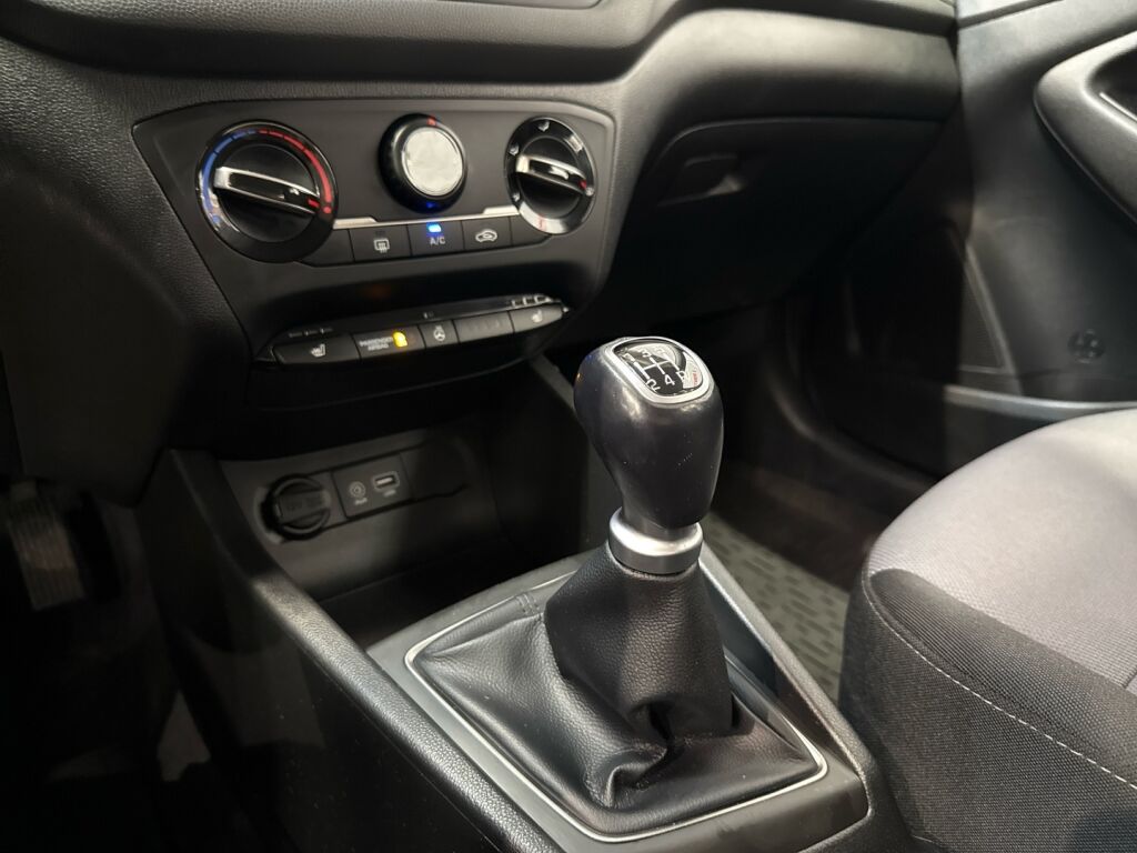 Hyundai i20 Hatchback 2019 Sininen