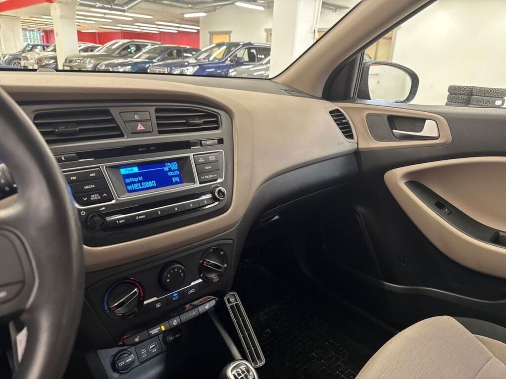 Hyundai i20 5d 2016 Musta