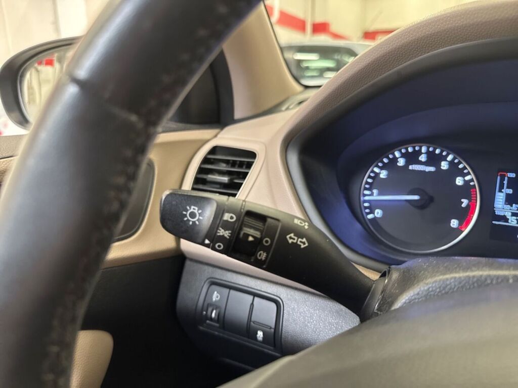 Hyundai i20 5d 2016 Musta