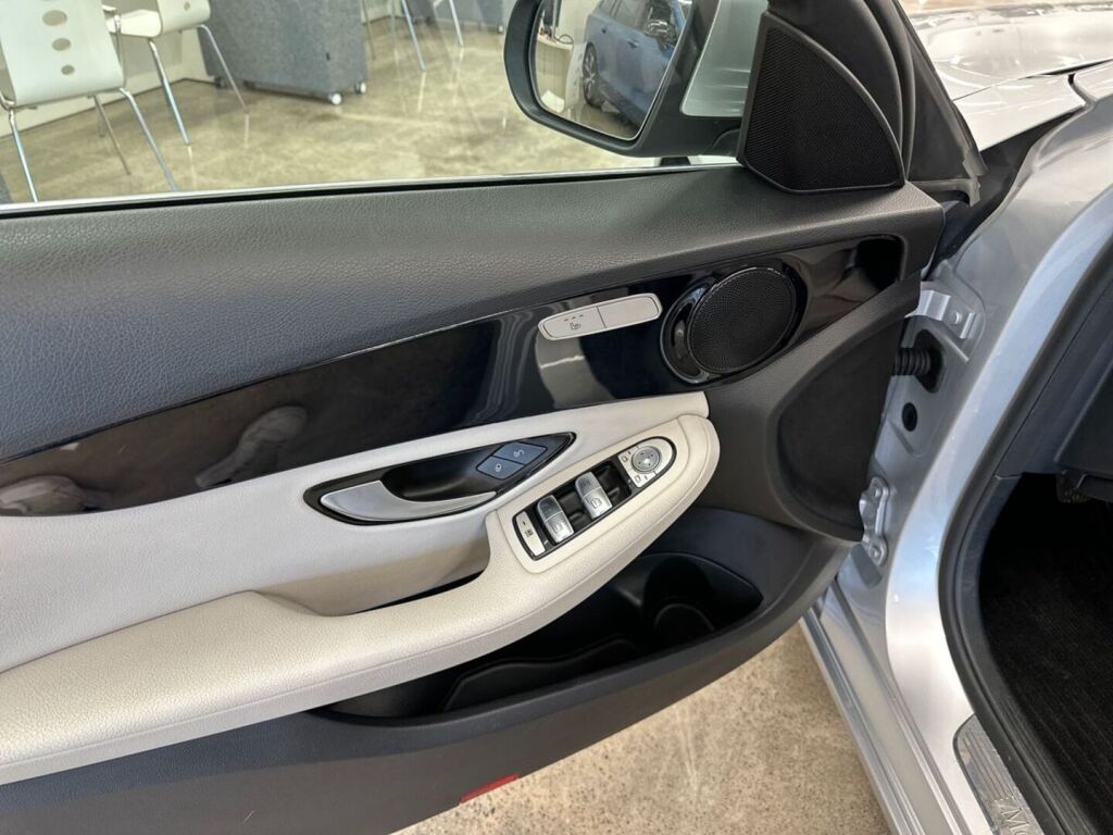 Mercedes-Benz C 2014 Harmaa