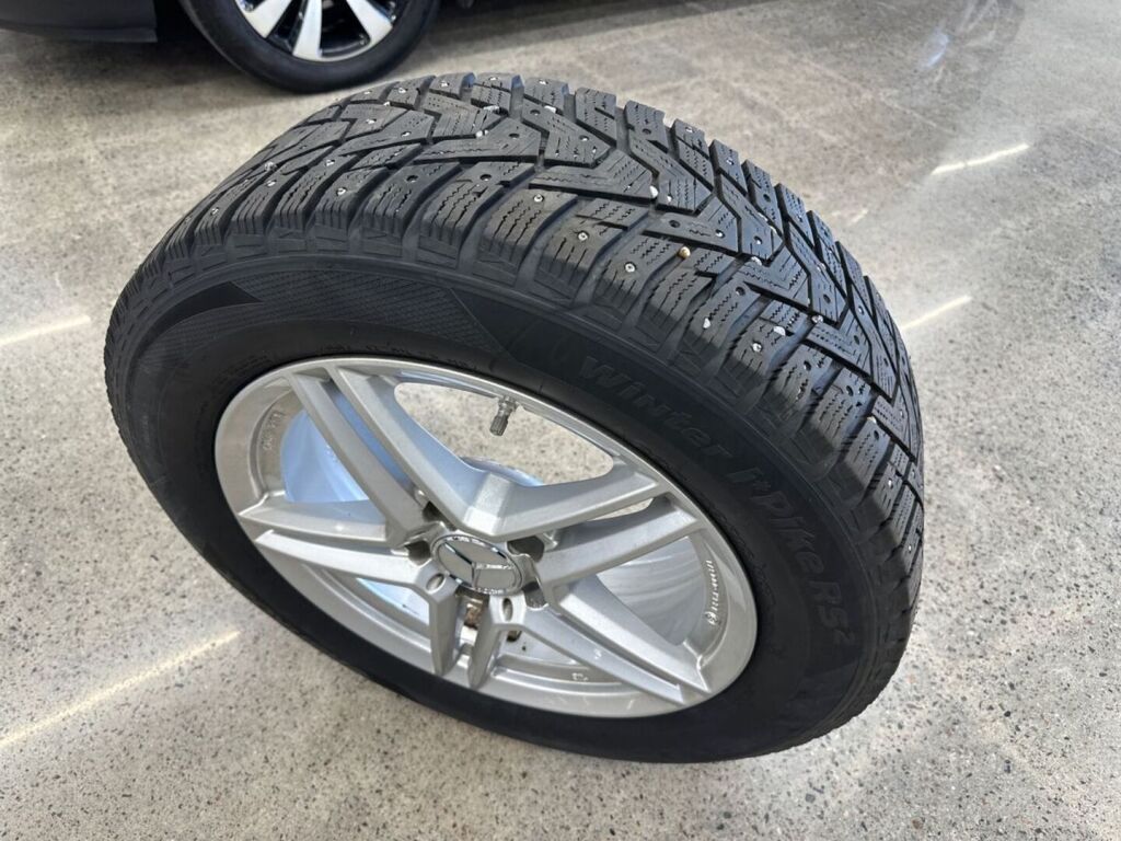 Mercedes-Benz C 2014 Harmaa