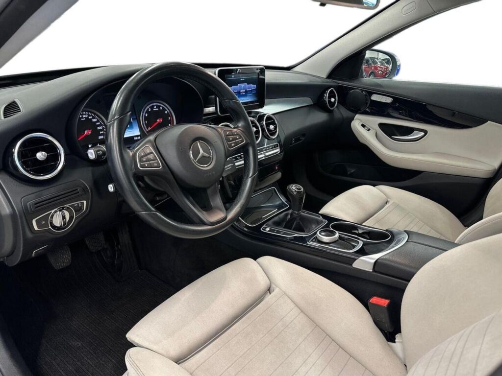 Mercedes-Benz C 2014 Harmaa