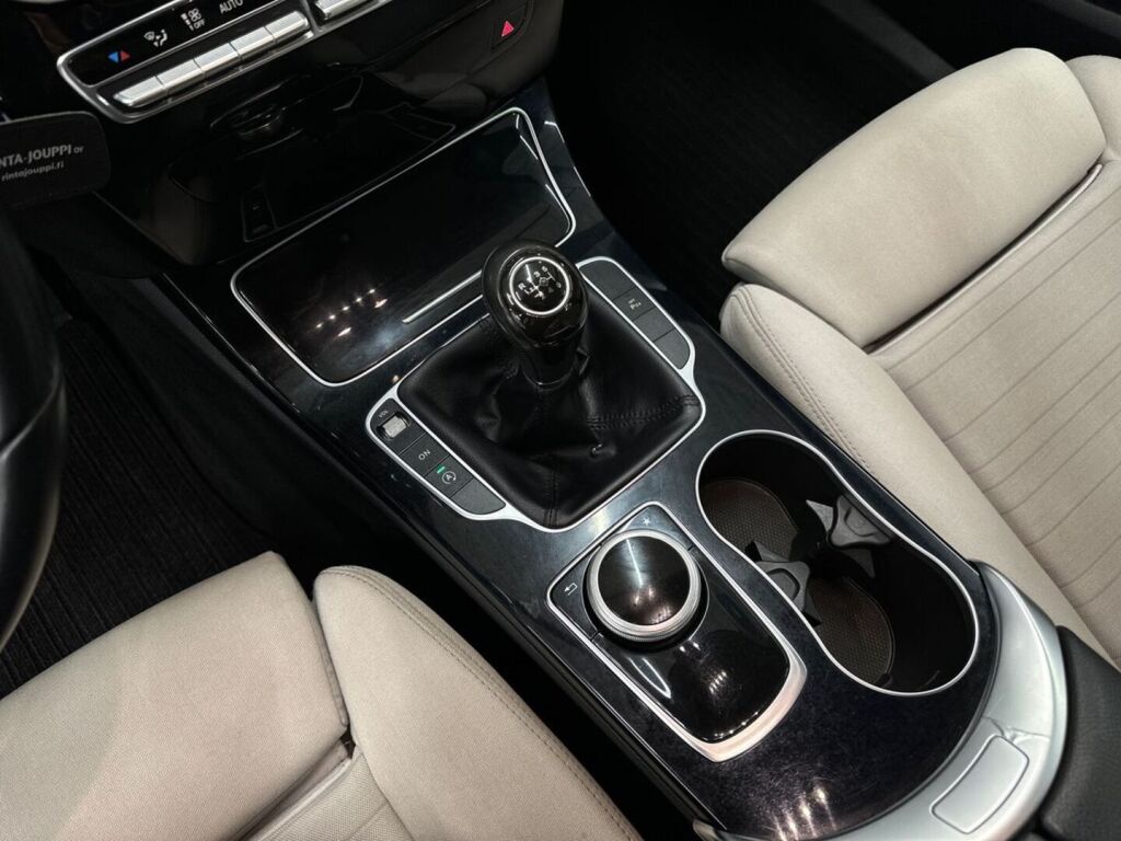 Mercedes-Benz C 2014 Harmaa