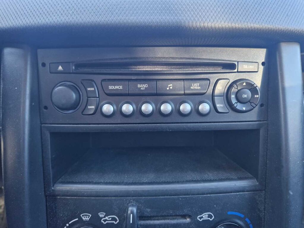 Peugeot 207 2007 Harmaa