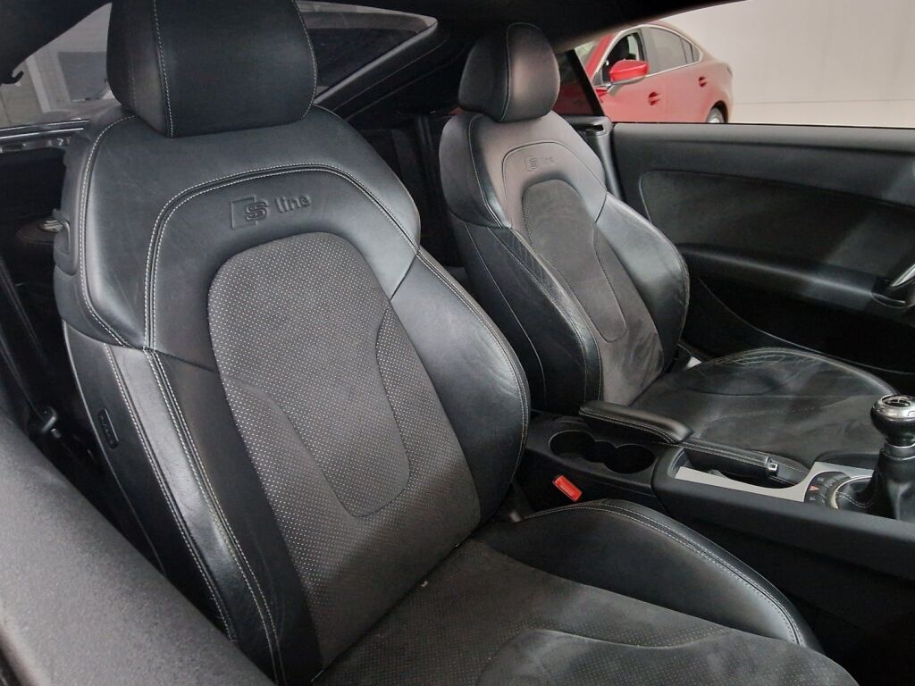 Audi TT 2010 Valkoinen