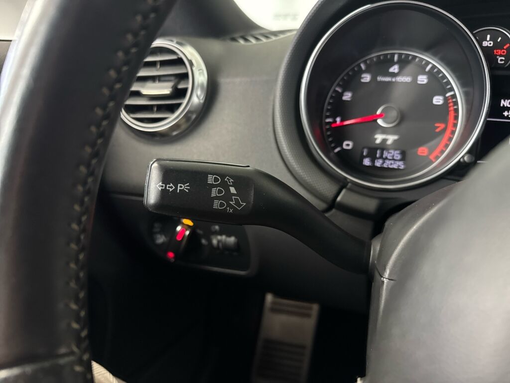 Audi TT 2010 Valkoinen