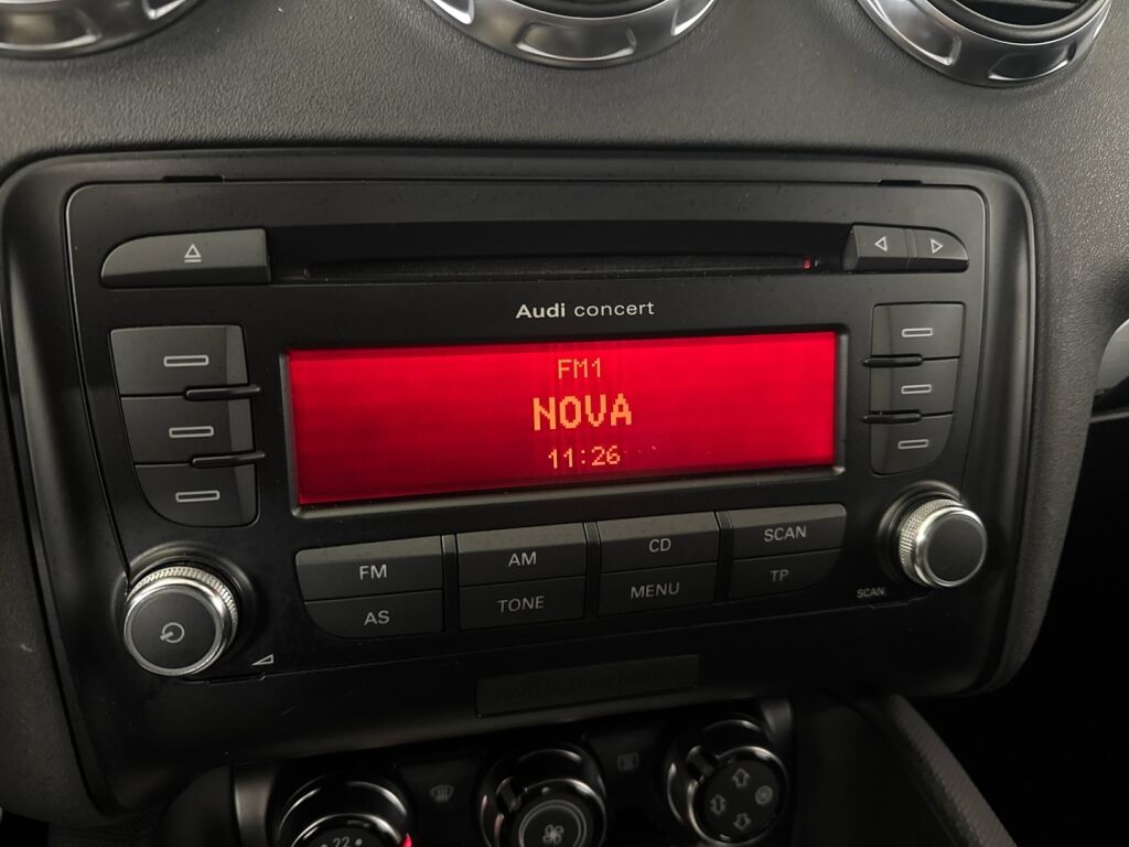 Audi TT 2010 Valkoinen