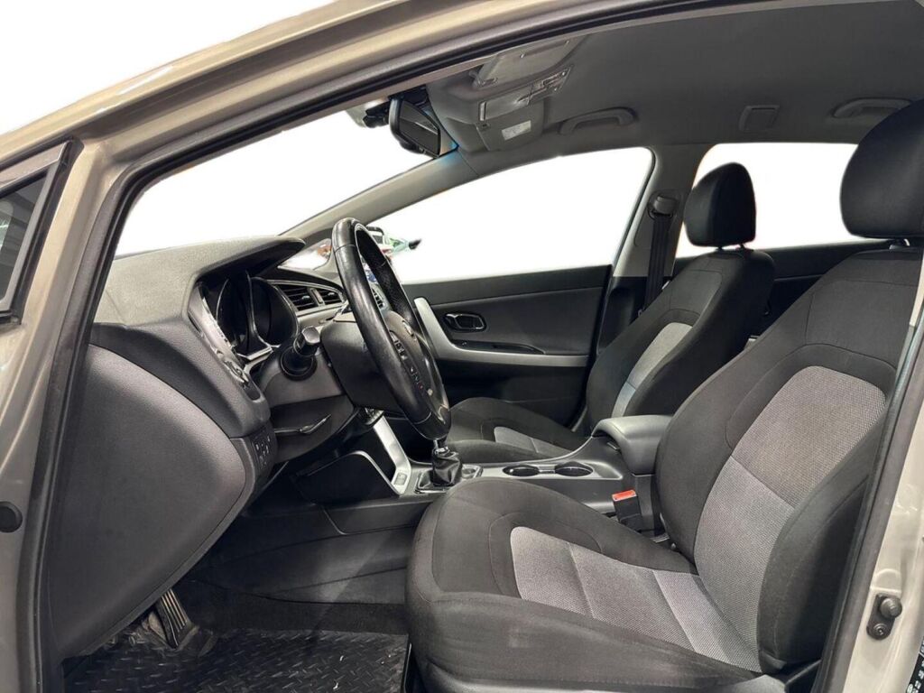 Kia Ceed 2017 Hopea