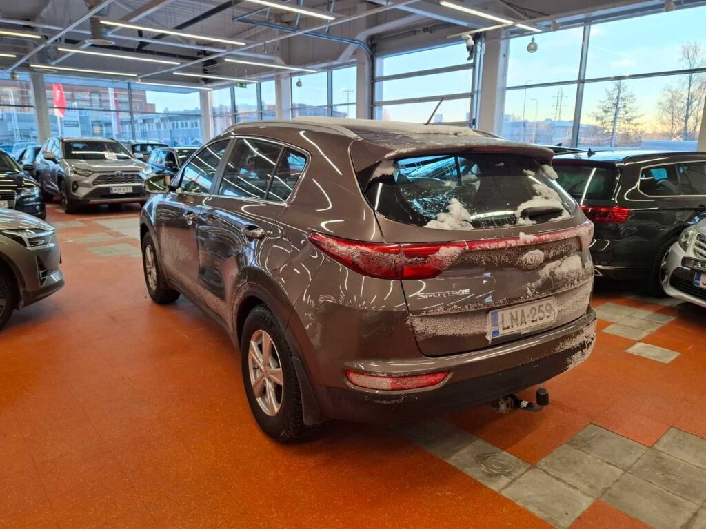 Kia Sportage 2016 Ruskea (beige)