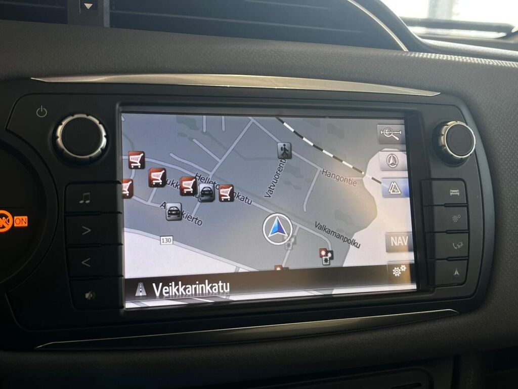 Toyota Yaris 2016 Harmaa