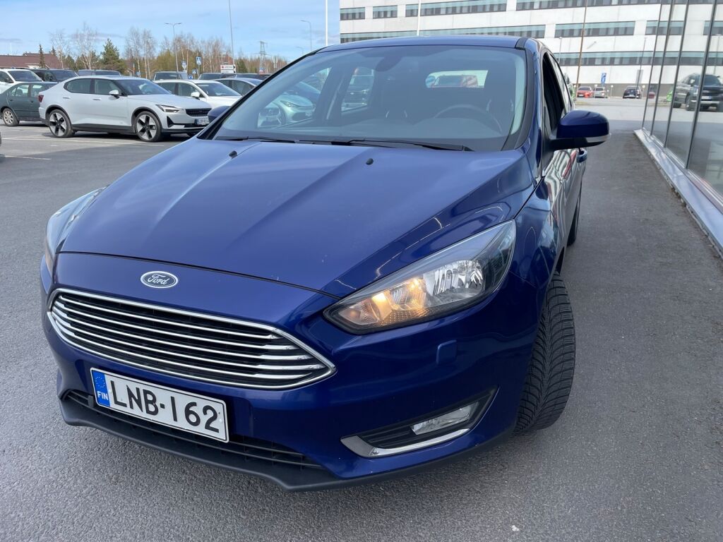 Ford Focus 2016 Sininen