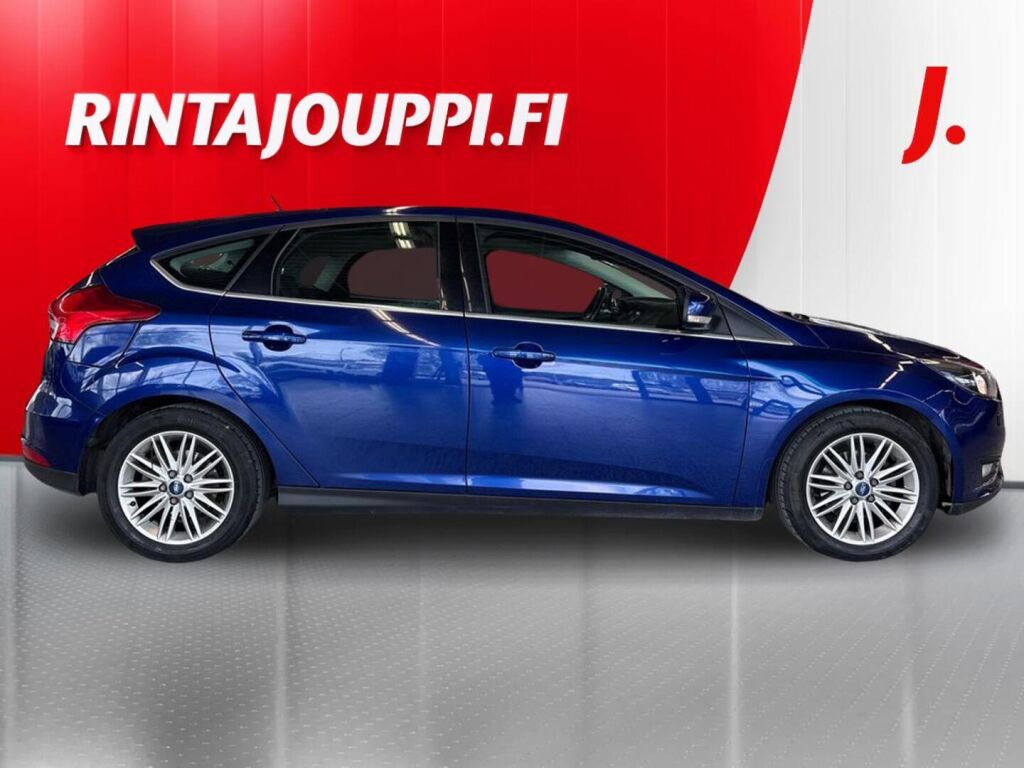 Ford Focus 2016 Sininen
