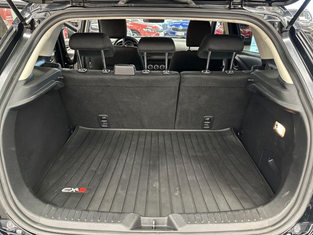Mazda CX-3 2016 Musta
