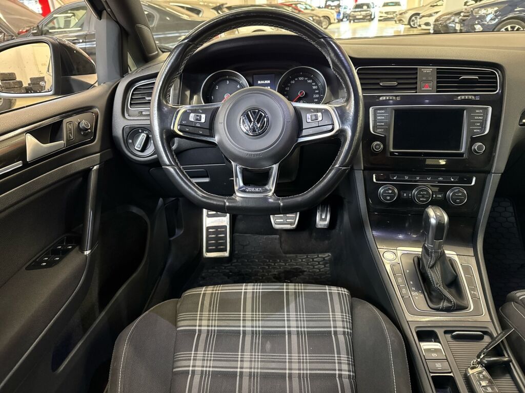 Volkswagen Golf 2016 Harmaa