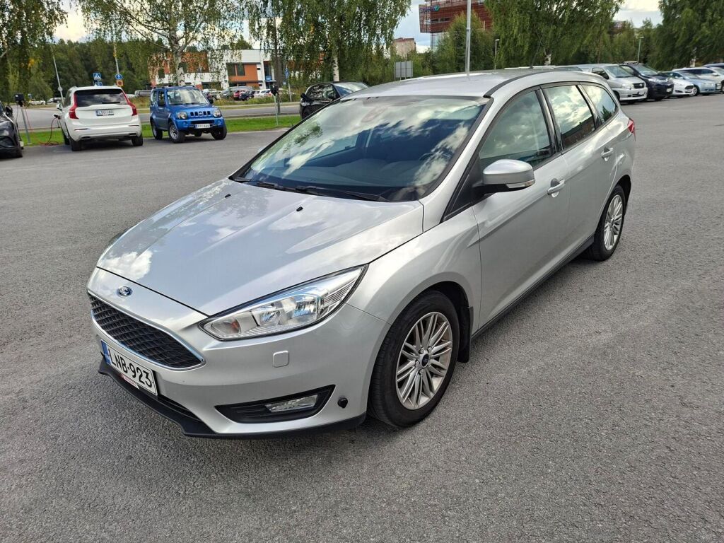 Ford Focus 2016 Harmaa