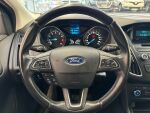 Ford Focus 2016 Musta