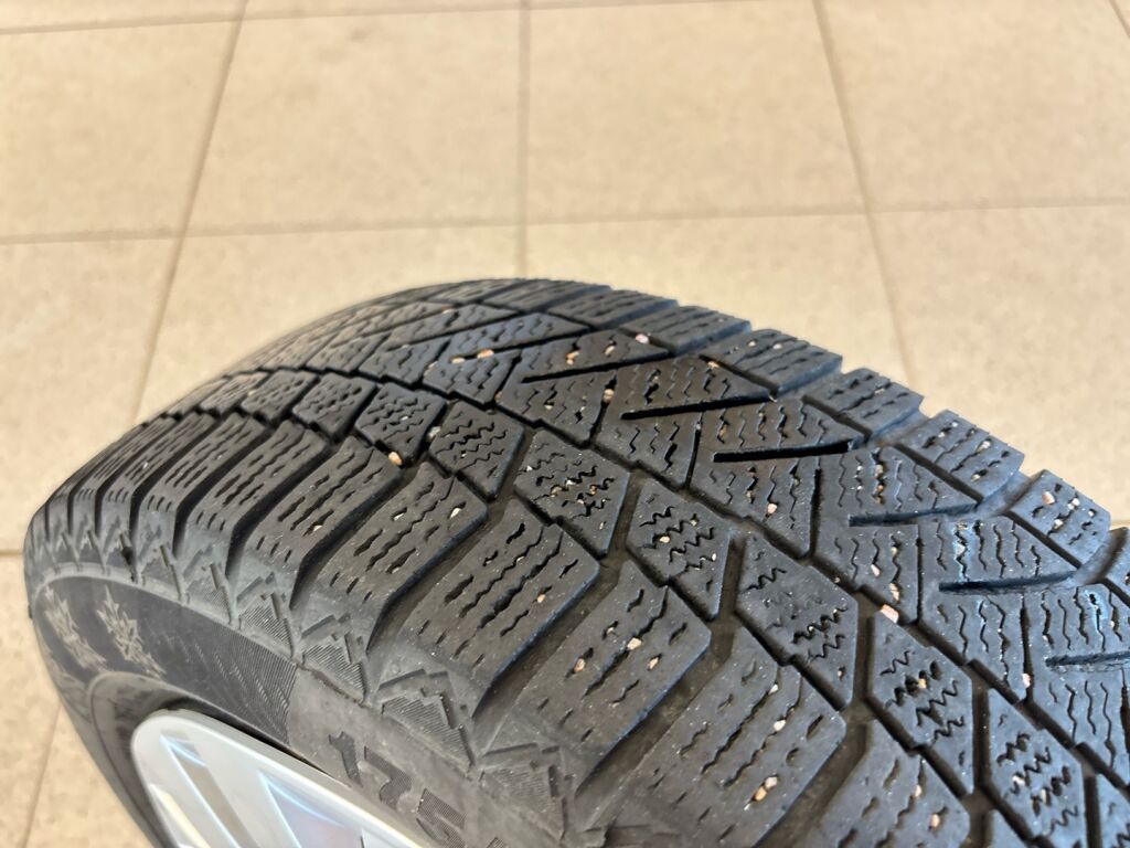 Suzuki Swift 2015 Harmaa