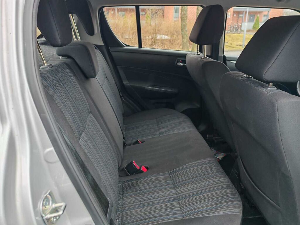 Suzuki Swift 2015 Harmaa