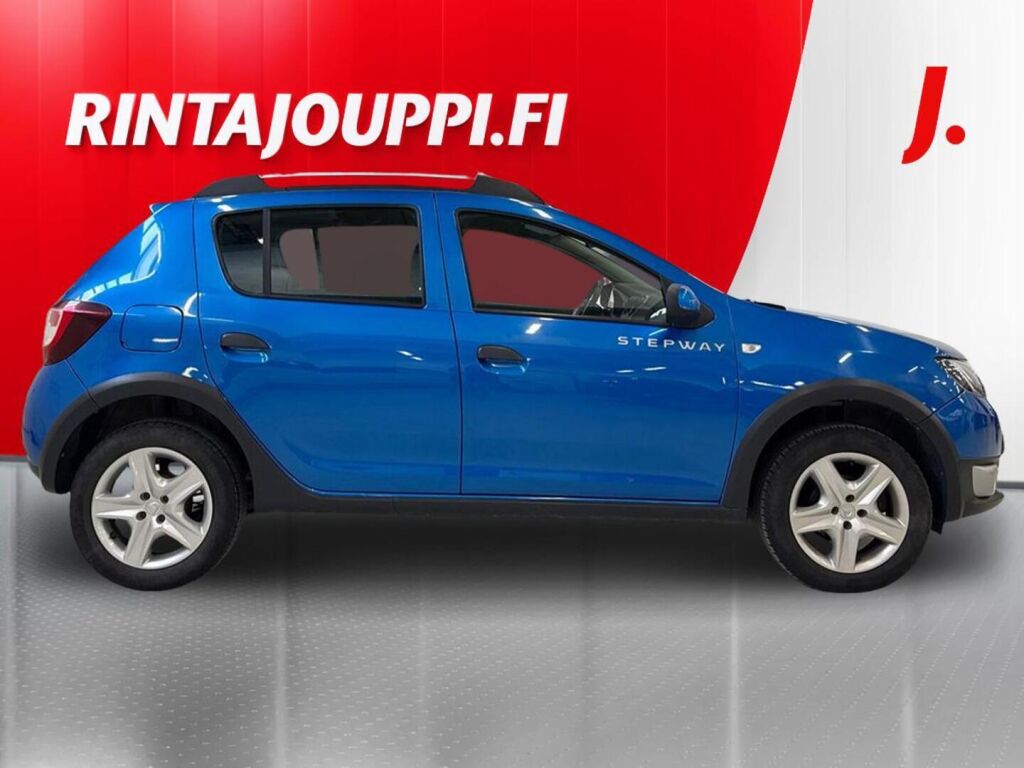 Dacia Sandero 2016 Sininen