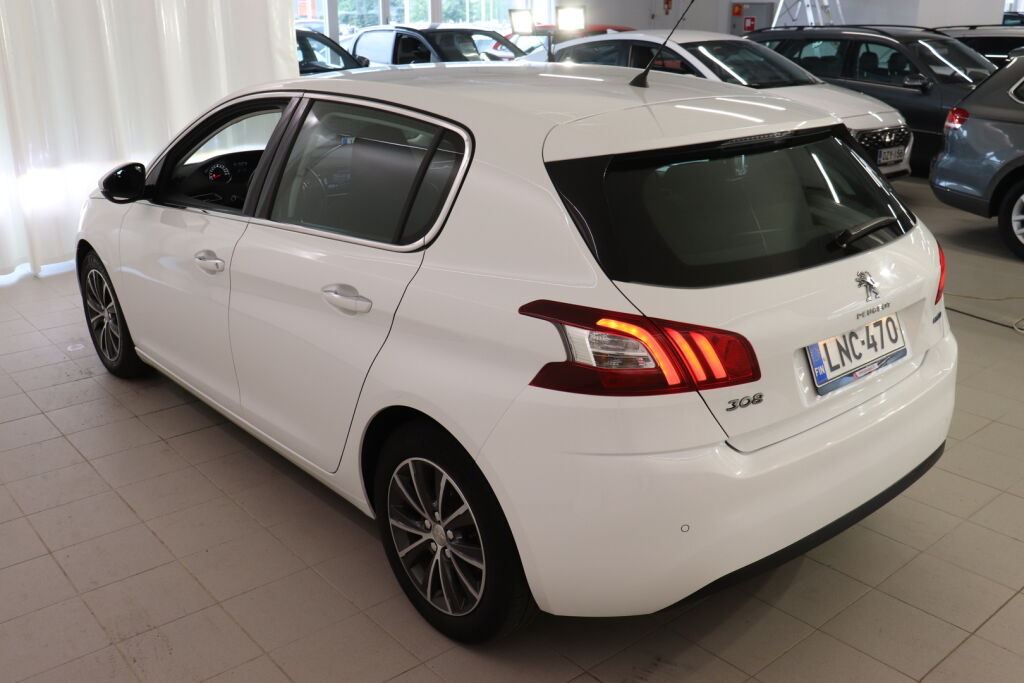 Peugeot 308 2016 Valkoinen