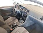 Volkswagen Golf 2016 Valkoinen