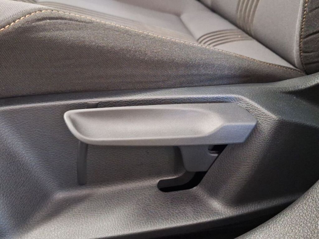 Volkswagen Golf 2016 Valkoinen