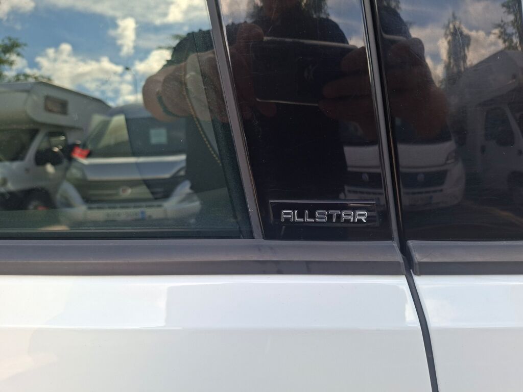 Volkswagen Golf 2016 Valkoinen