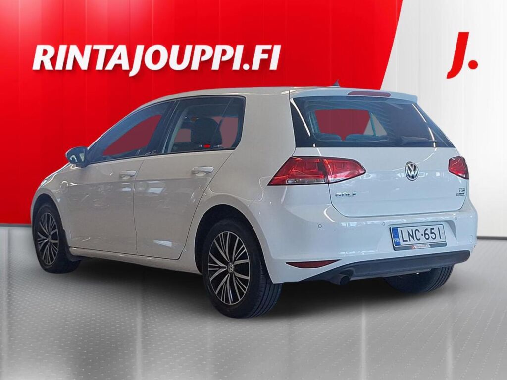Volkswagen Golf 2016 Valkoinen