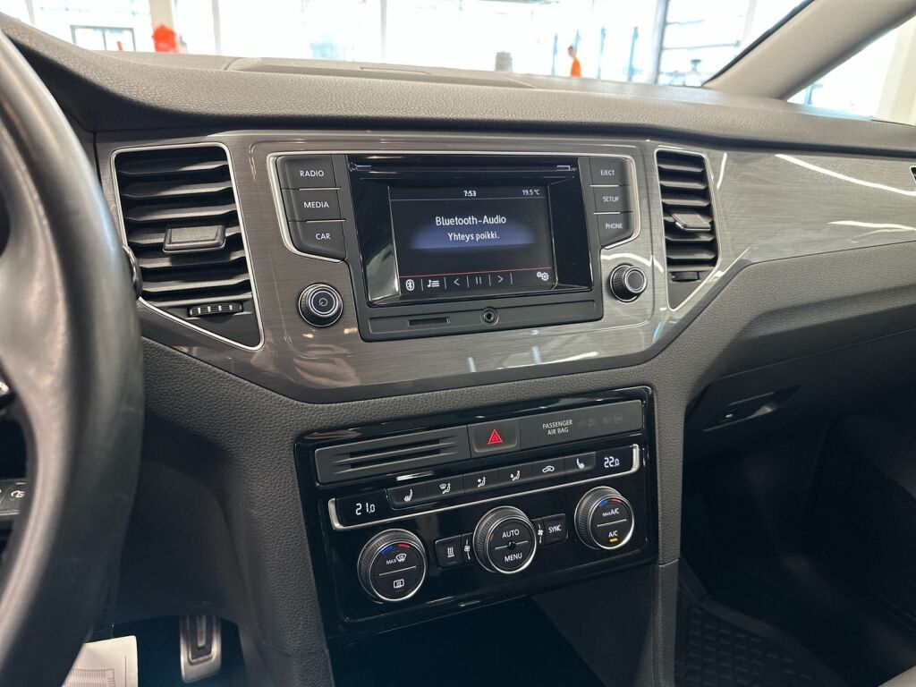 Volkswagen Golf Sportsvan 2016 Harmaa